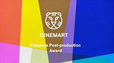 Filmmore hands out the post production award on the IFFR